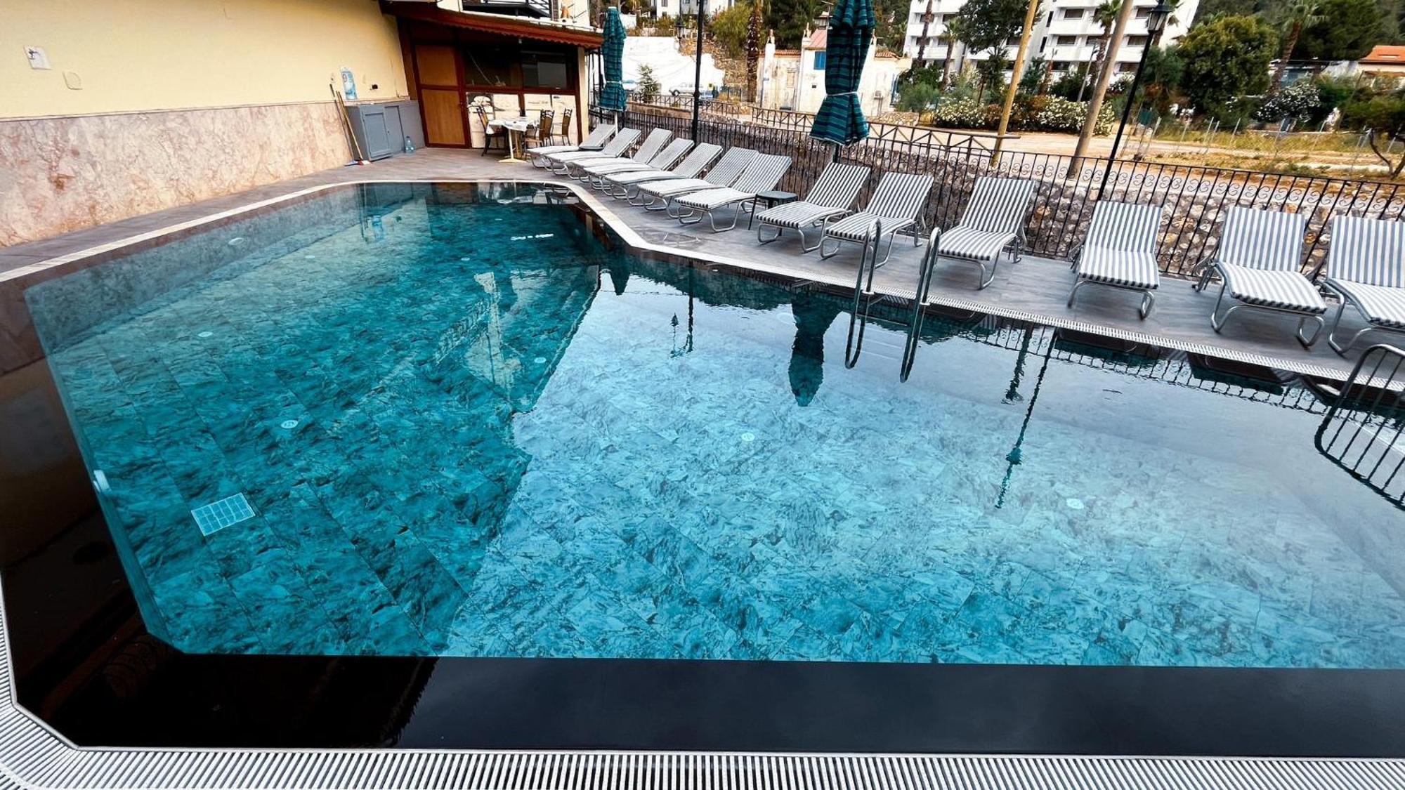 Ozlem 2 Apart Hotel Marmaris Exterior foto