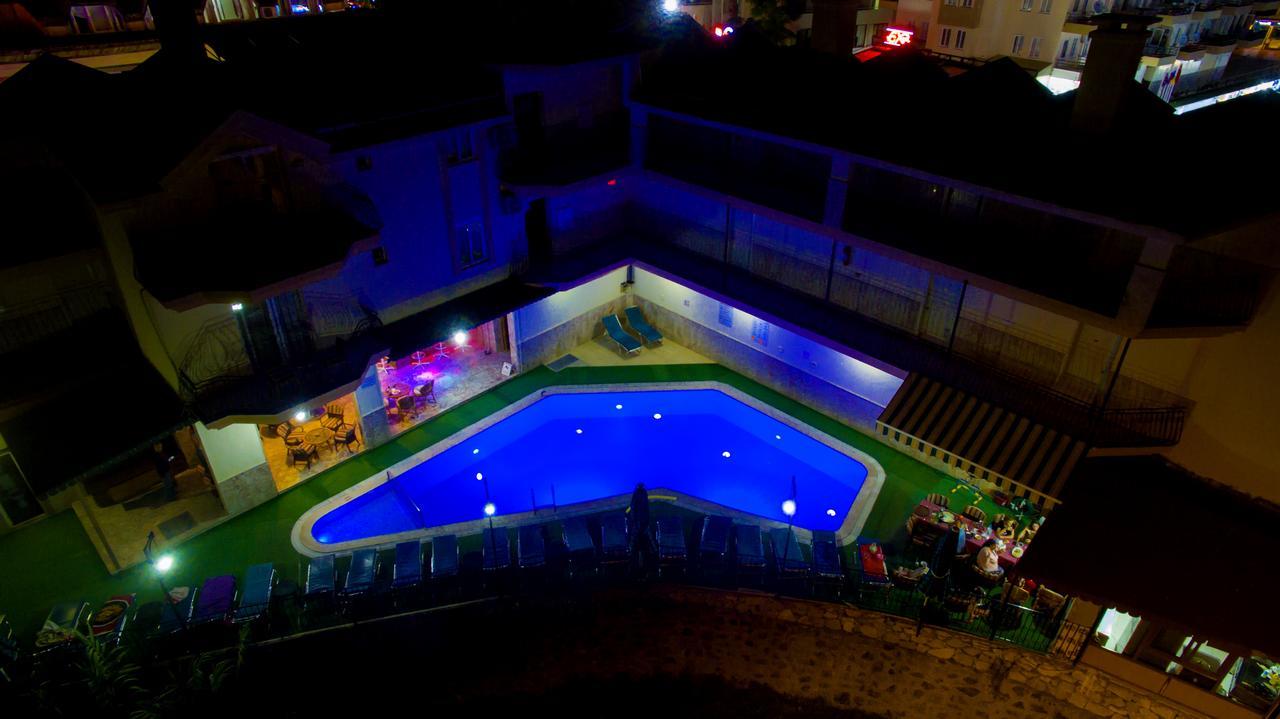 Ozlem 2 Apart Hotel Marmaris Exterior foto